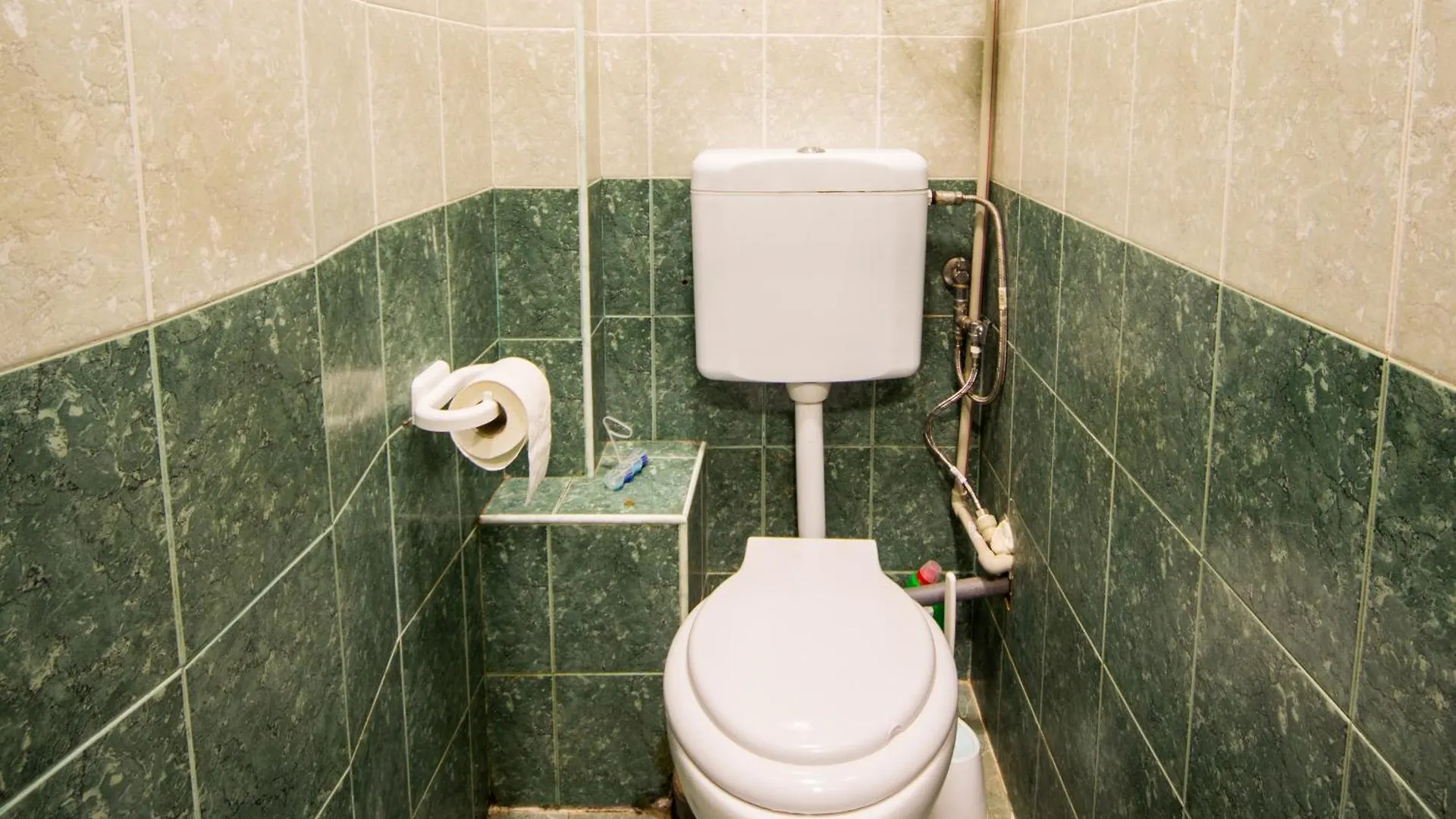 Downtown - Compact Low Cost Flat - 1St Floor Burgas Apartment